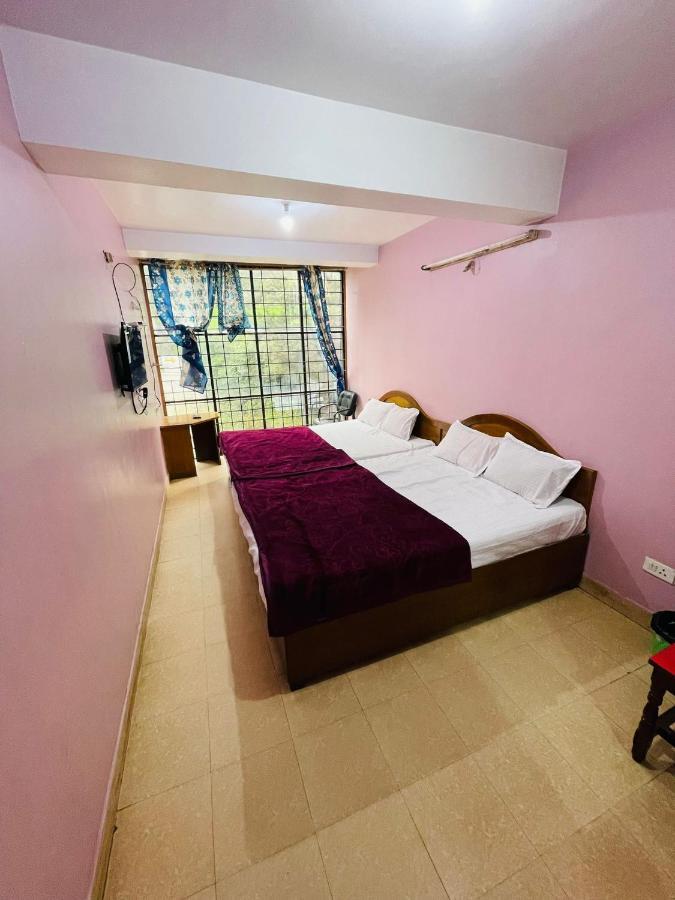 Hotel Nakshatra Ooty Exterior foto
