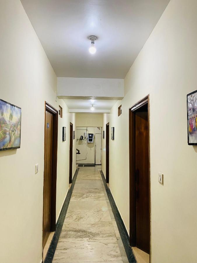 Hotel Nakshatra Ooty Exterior foto